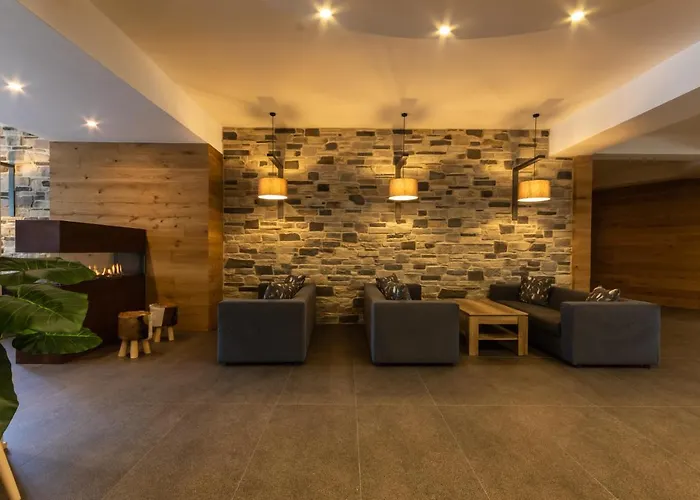 Sport Village Hotel & Spa